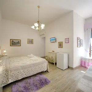  Bed & Breakfast Antica Dimora