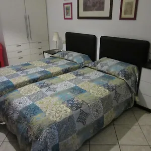  Quarto em Acomodações Particulares Nenna